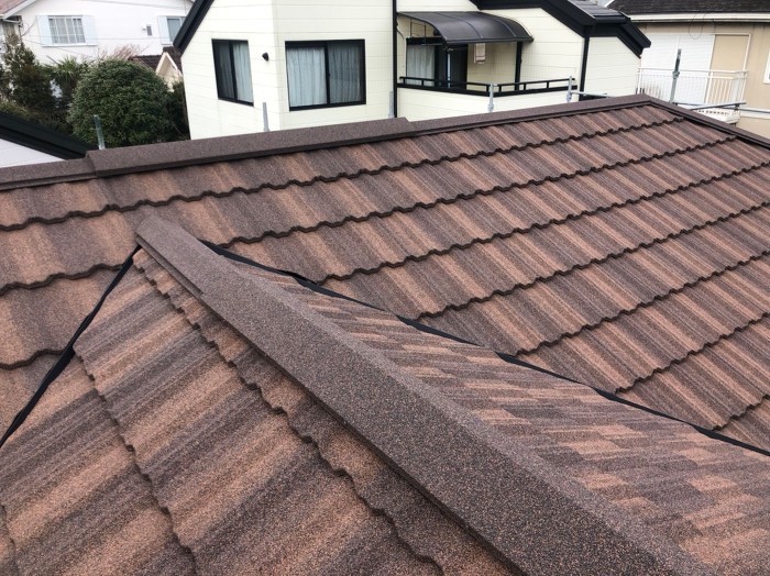 屋根　クラッシックタイル　葺き替え工事　