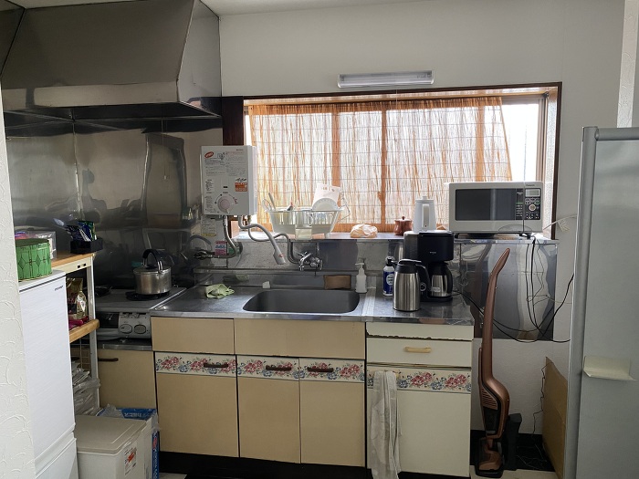 Before 築30年以上の中古住宅購入 セパレートキッチン Before 築30年以上の中古住宅購入 セパレートキッチン