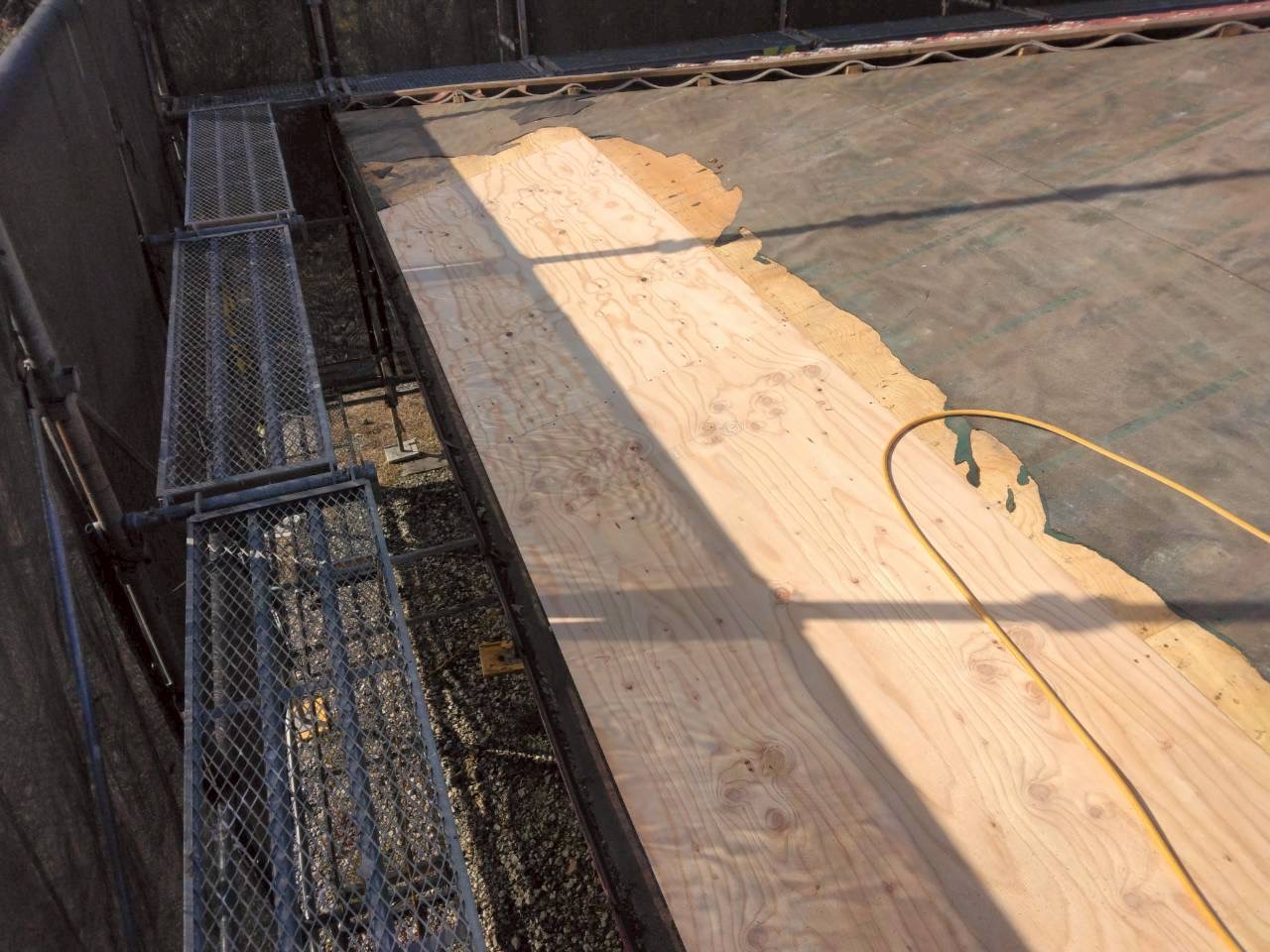 �����̖�n�A���摤�̕��H������